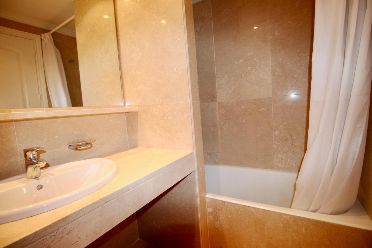 Апартаменты Atico Con Piscina Privada En Primera Linea Дения Номер фото